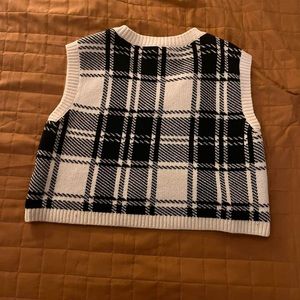 hollister sweater vest